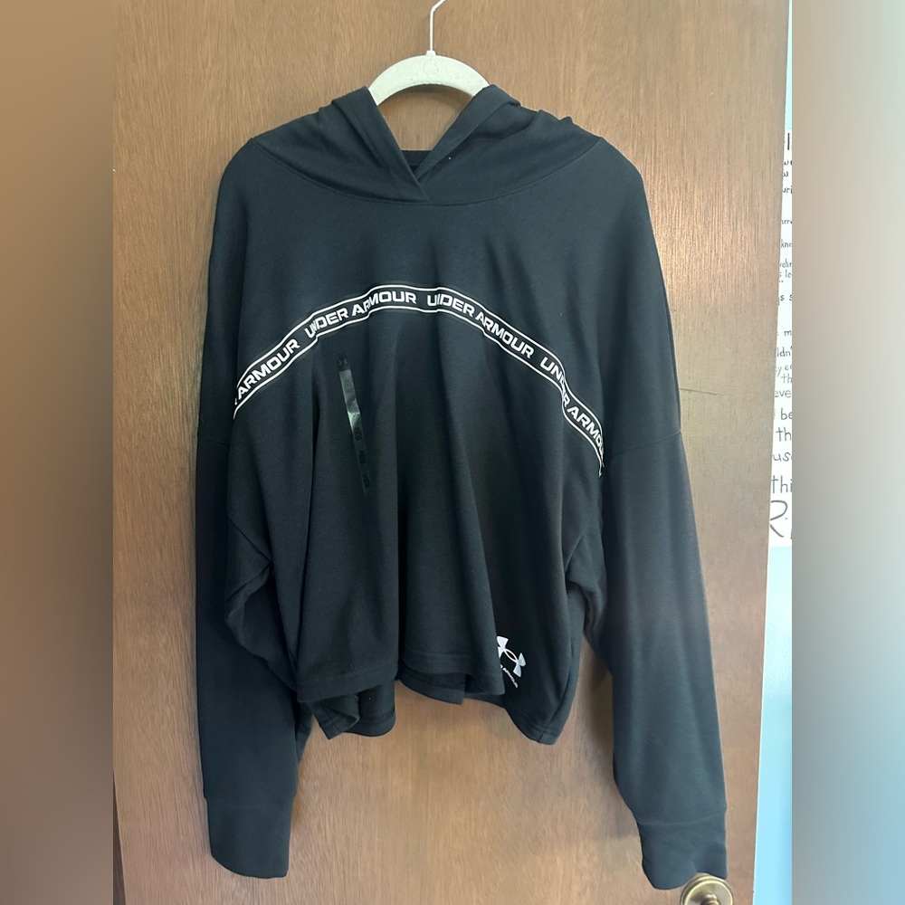 Under Armour Classic Black Sweatshirt